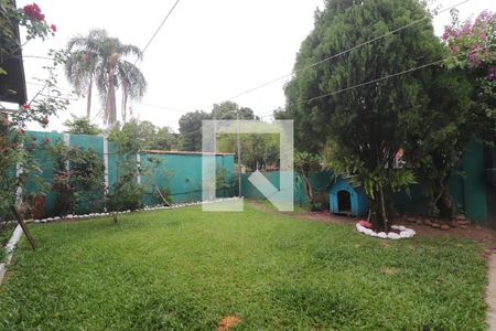 Casa à venda com 219m², 2 quartos e 1 vagajardim da frente