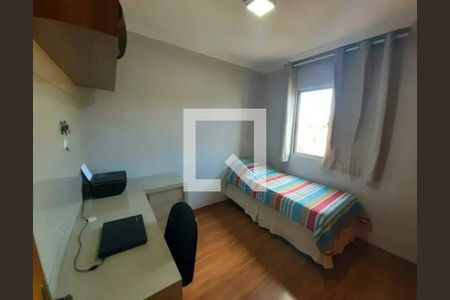 Apartamento à venda com 70m², 3 quartos e 1 vagaQuarto