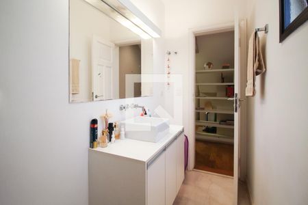 Apartamento à venda com 180m², 2 quartos e 2 vagasBanheiro da Suíte 2