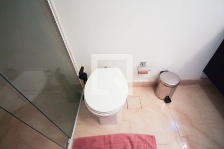 Apartamento à venda com 180m², 2 quartos e 2 vagasBanheiro Suíte 1