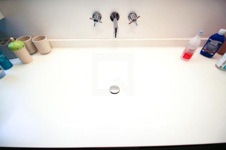 Apartamento à venda com 180m², 2 quartos e 2 vagasBanheiro Suíte 1