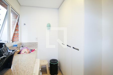 Apartamento à venda com 180m², 2 quartos e 2 vagasÁrea de Serviço