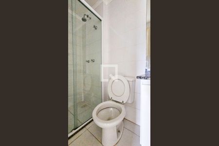 Apartamento para alugar com 55m², 2 quartos e 1 vaga Apartamento para alugar com 55m², 2 quartos e 1 vagaBanheiro da Suíte