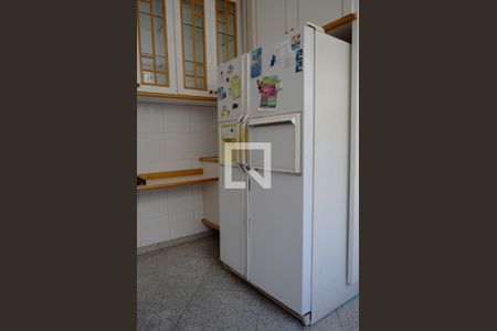 Casa para alugar com 411m², 4 quartos e 2 vagasCozinha