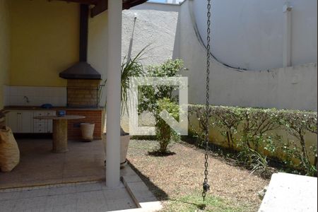 Casa para alugar com 411m², 4 quartos e 2 vagasChurrasqueira