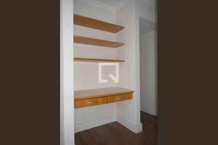 Casa para alugar com 411m², 4 quartos e 2 vagasSuíte 2