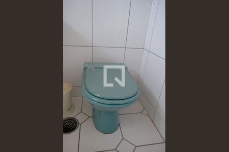 Casa para alugar com 411m², 4 quartos e 2 vagasBanheiro quartos 1 e 2