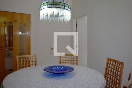 Casa para alugar com 411m², 4 quartos e 2 vagasCopa