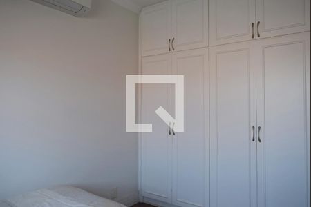 Casa para alugar com 411m², 4 quartos e 2 vagasQuarto 2