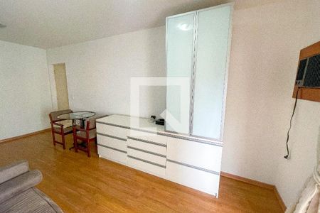Sala de apartamento para alugar com 1 quarto, 56m² em Jardim Paulista, São Paulo