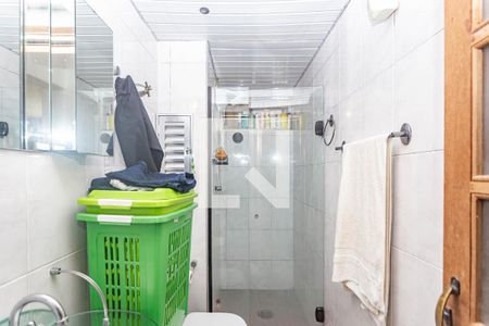 Banheiro de apartamento à venda com 2 quartos, 85m² em Cambuci, São Paulo