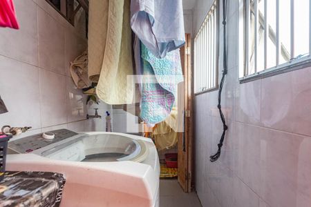 Apartamento à venda com 85m², 2 quartos e 1 vaga Apartamento à venda com 85m², 2 quartos e 1 vagaÁrea de Serviço