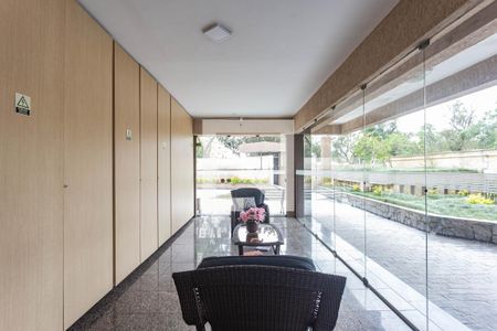 Apartamento à venda com 85m², 2 quartos e 1 vaga Apartamento à venda com 85m², 2 quartos e 1 vagaHall de entrada