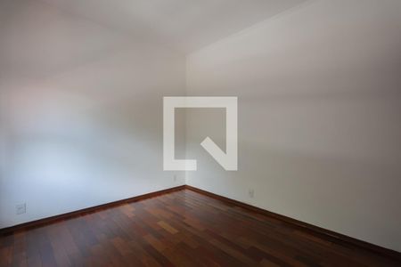 Casa à venda com 220m², 4 quartos e 5 vagasQuarto 1