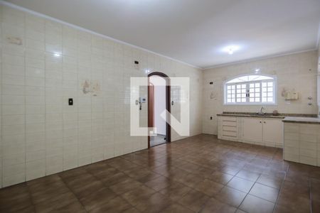 Casa à venda com 220m², 4 quartos e 5 vagasCozinha