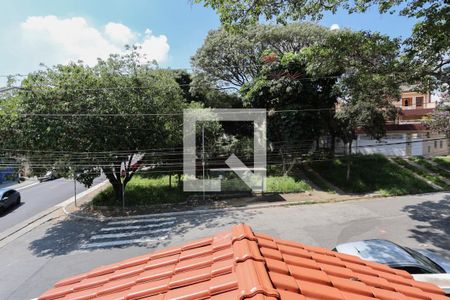 Casa à venda com 220m², 4 quartos e 5 vagasVista do Quarto 2