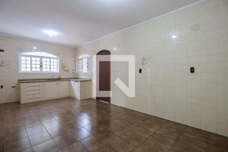 Casa à venda com 220m², 4 quartos e 5 vagasCozinha