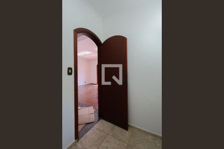 Lavabo de casa à venda com 4 quartos, 220m² em Vila Nova Cachoeirinha, São Paulo