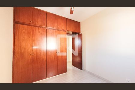 Apartamento para alugar com 78m², 3 quartos e 1 vagaQuarto 2