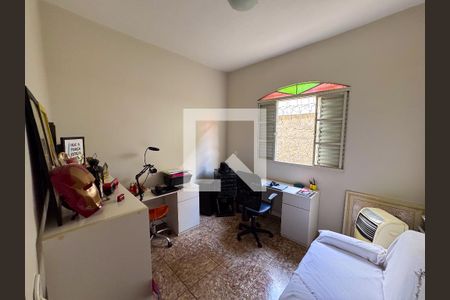 Casa à venda com 360m², 3 quartos e 3 vagasQuarto 2