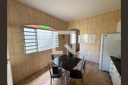Casa à venda com 360m², 3 quartos e 3 vagasCozinha