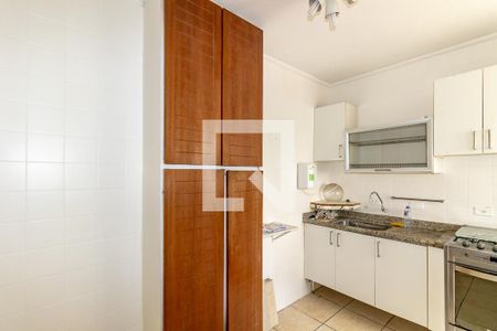 Apartamento à venda com 60m², 2 quartos e 2 vagasCozinha