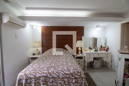 Apartamento à venda com 129m², 3 quartos e 3 vagas Apartamento à venda com 129m², 3 quartos e 3 vagasQuarto 3 - Suíte 2