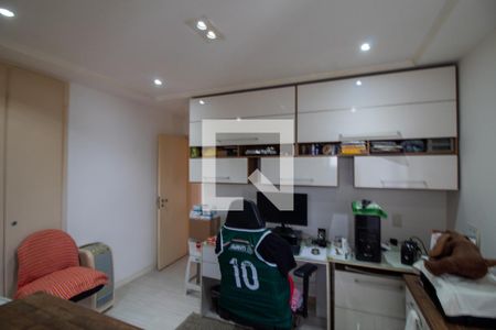 Apartamento à venda com 129m², 3 quartos e 3 vagas Apartamento à venda com 129m², 3 quartos e 3 vagasQuarto 2 - Suíte 1