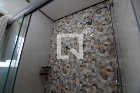 Apartamento à venda com 129m², 3 quartos e 3 vagas Apartamento à venda com 129m², 3 quartos e 3 vagasBanheiro da Suíte 1