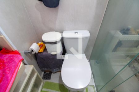 Apartamento à venda com 129m², 3 quartos e 3 vagas Apartamento à venda com 129m², 3 quartos e 3 vagasBanheiro da Suíte 1