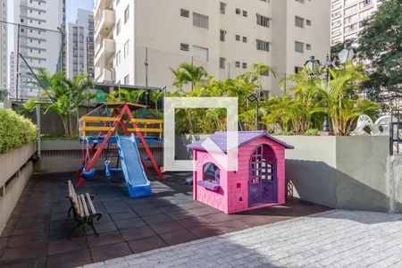 Apartamento à venda com 129m², 3 quartos e 3 vagas Apartamento à venda com 129m², 3 quartos e 3 vagasÁrea comum - Playground