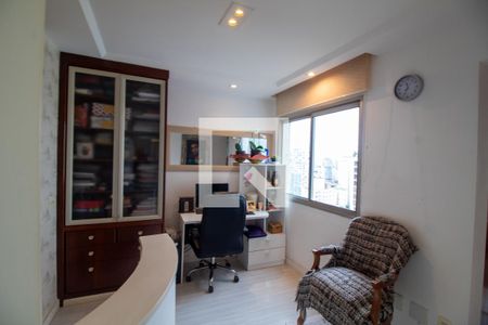 Apartamento à venda com 129m², 3 quartos e 3 vagas Apartamento à venda com 129m², 3 quartos e 3 vagasSala Intima