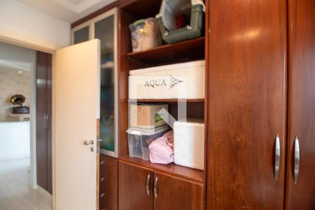 Apartamento à venda com 129m², 3 quartos e 3 vagas Apartamento à venda com 129m², 3 quartos e 3 vagasQuarto 1