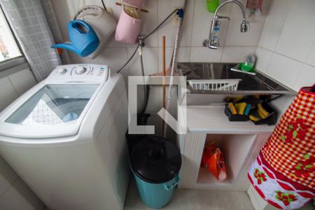 Apartamento à venda com 129m², 3 quartos e 3 vagas Apartamento à venda com 129m², 3 quartos e 3 vagasÁrea de Serviço