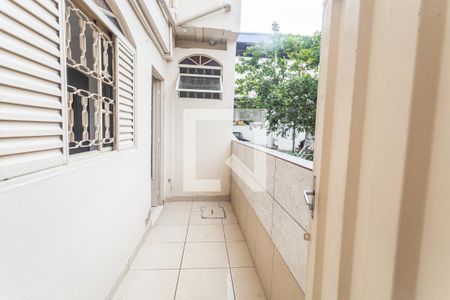 Casa para alugar com 65m², 2 quartos e sem vagaÁrea serviço