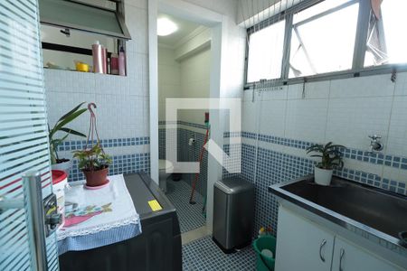 Apartamento à venda com 63m², 3 quartos e 1 vagaÁrea de Serviço