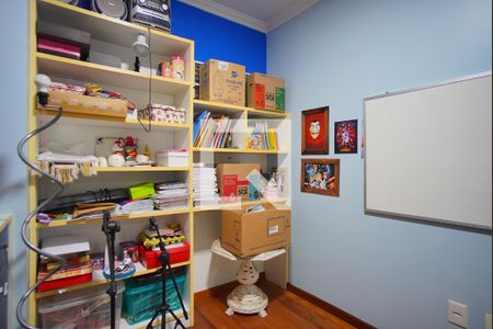 Casa à venda com 310m², 4 quartos e 3 vagasQuarto 4 - Segundo Andar