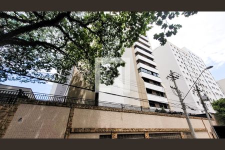 Apartamento à venda com 91m², 3 quartos e 1 vaga Apartamento à venda com 91m², 3 quartos e 1 vagaFachada