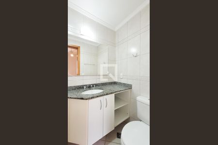 Apartamento à venda com 91m², 3 quartos e 1 vaga Apartamento à venda com 91m², 3 quartos e 1 vagaBanheiro da Suíte