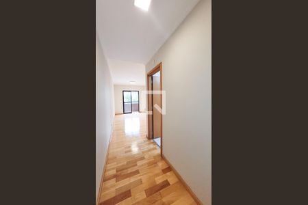 Apartamento à venda com 91m², 3 quartos e 1 vaga Apartamento à venda com 91m², 3 quartos e 1 vagaCorredor