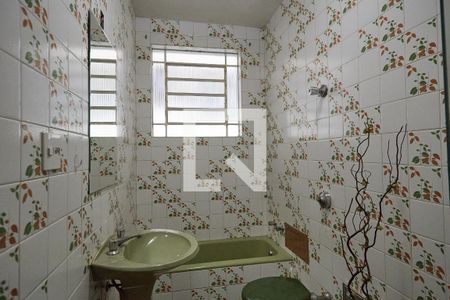 Apartamento à venda com 170m², 3 quartos e 1 vaga Apartamento à venda com 170m², 3 quartos e 1 vagaBanheiro