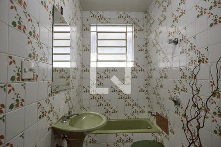 Apartamento à venda com 170m², 3 quartos e 1 vaga Apartamento à venda com 170m², 3 quartos e 1 vagaBanheiro