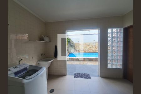 Casa à venda com 350m², 4 quartos e 5 vagasÁrea de Serviço