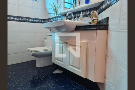 Casa à venda com 350m², 4 quartos e 5 vagasLavabo