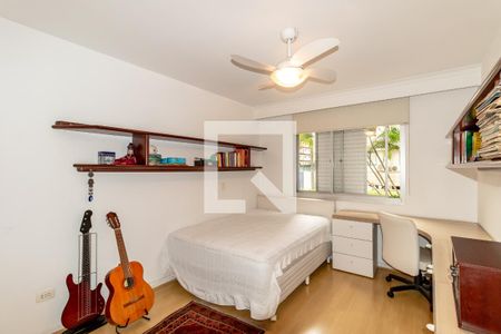 Apartamento à venda com 214m², 3 quartos e 2 vagas Apartamento à venda com 214m², 3 quartos e 2 vagasQuarto 2