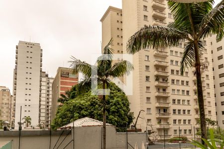 Apartamento à venda com 214m², 3 quartos e 2 vagas Apartamento à venda com 214m², 3 quartos e 2 vagasSacada 2