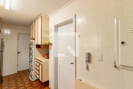 Apartamento à venda com 214m², 3 quartos e 2 vagas Apartamento à venda com 214m², 3 quartos e 2 vagasCozinha