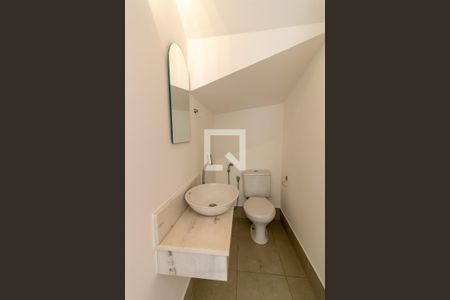 Casa de condomínio para alugar com 94m², 3 quartos e 2 vagasLavabo