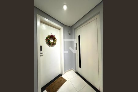 Apartamento à venda com 80m², 2 quartos e 2 vagasHall