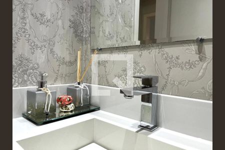 Apartamento à venda com 80m², 2 quartos e 2 vagasLavabo